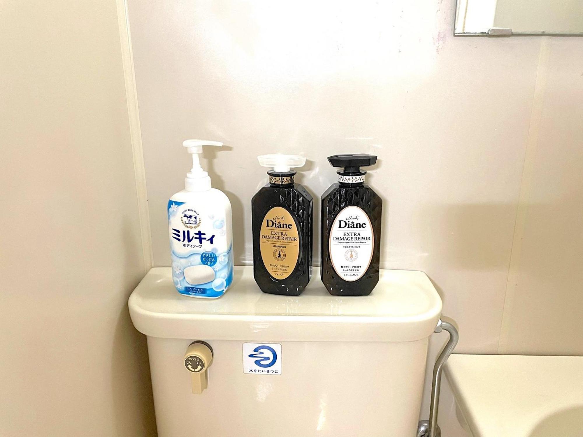 Fukuoka Airport Line Ijiri St Self Check In Apartment Екстериор снимка